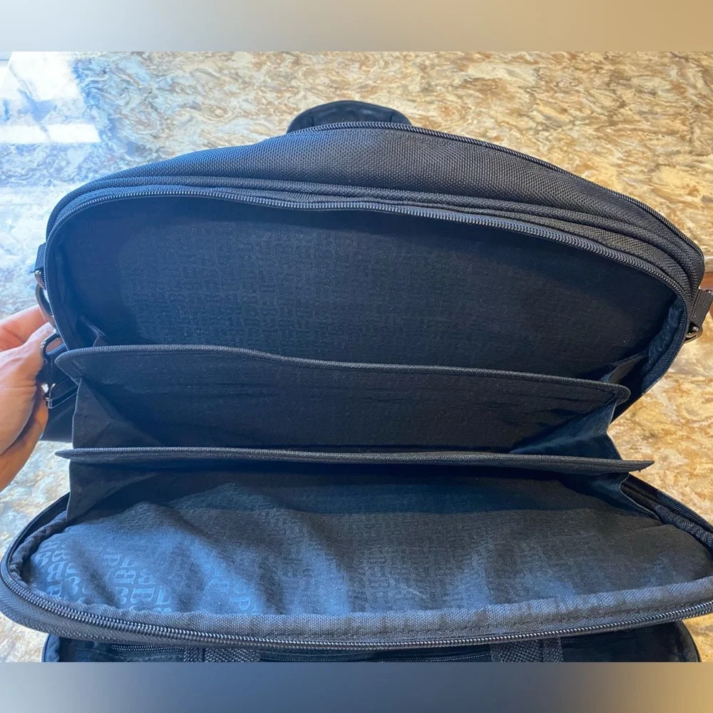 Brookstone Checkpoint Friendly Ballistic Nylon Laptop Bag Briefcase w FREE Gift